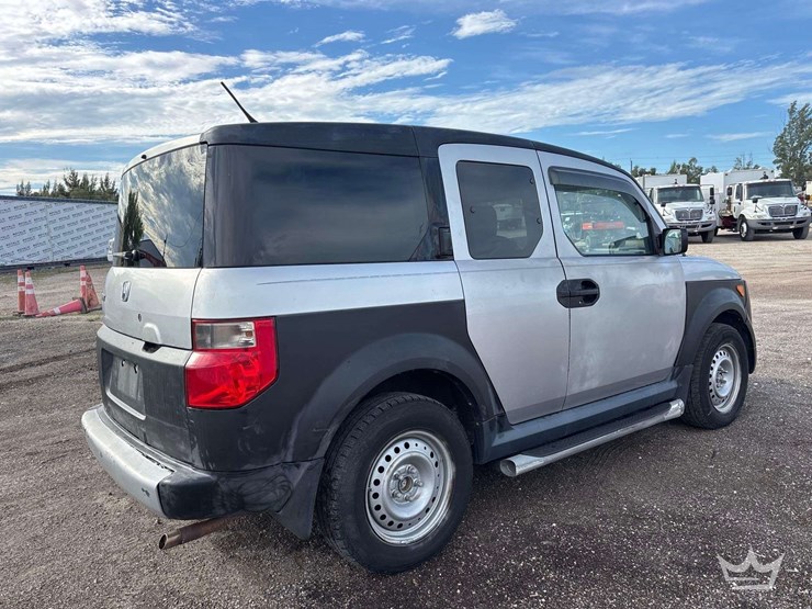 2007-honda-element-image-3