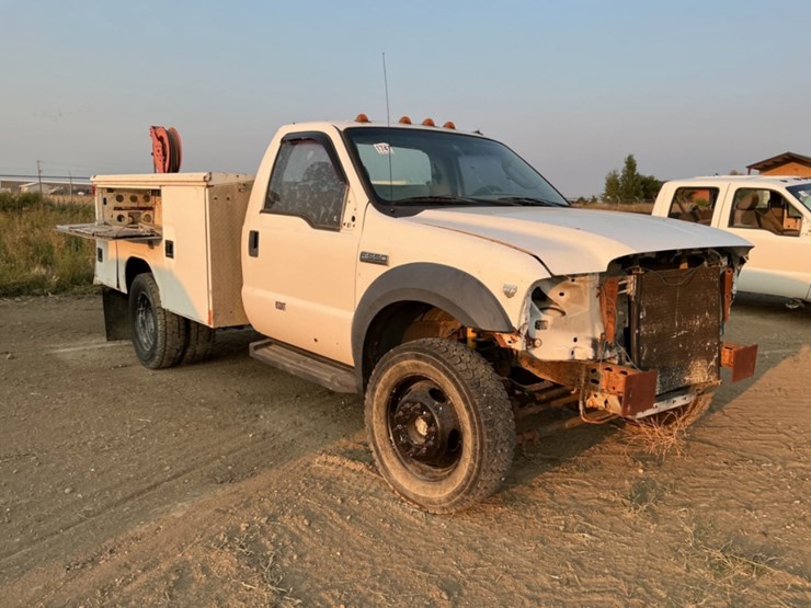2007-ford-f550-image-3