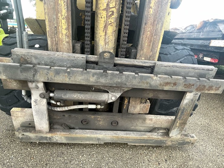 #10490-•-yale-fork-lift-image-14