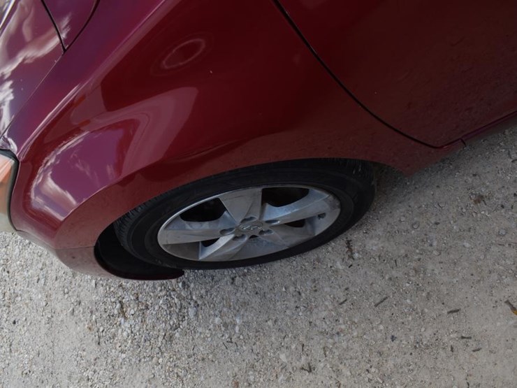 2014-hyundai-elantra-(vin-#-5npdh4ae7dh448028)-(showing-appx-181,723-miles,-image-8