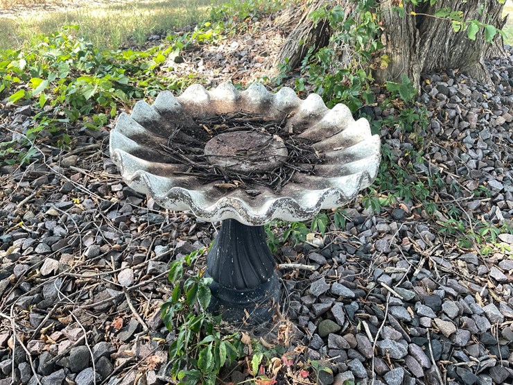 #6243-•-lawn-decorations-image-8