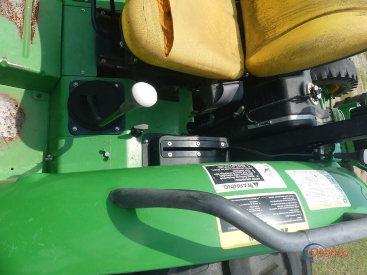 2021-john-deere-5045e-image-11