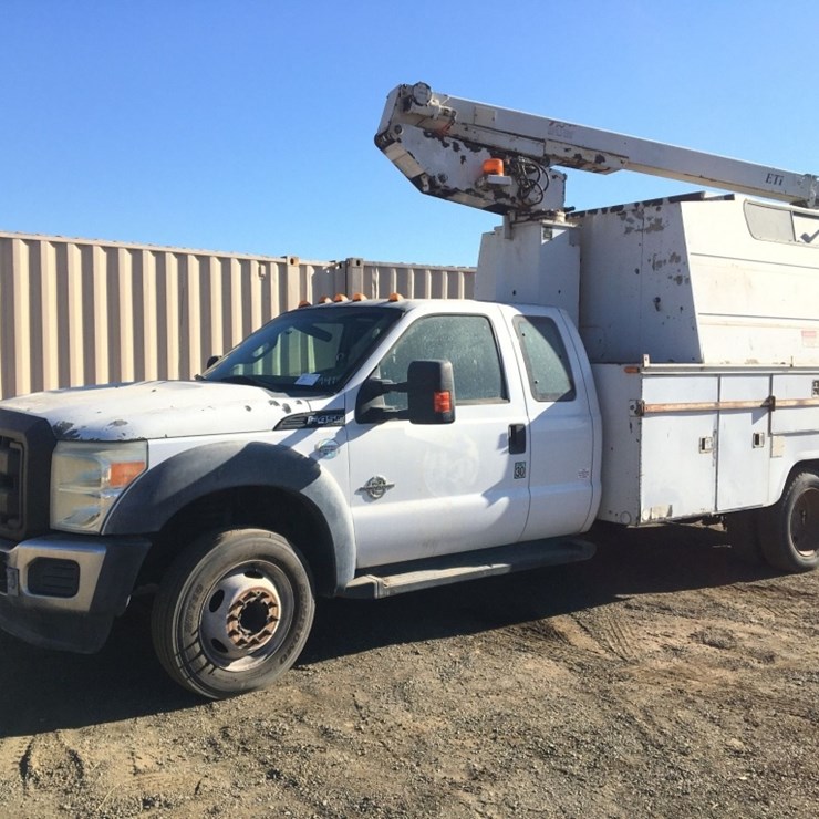 2011 FORD F450 XL