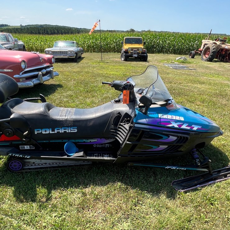 #124 • Polaris Indy XLT Touring Snowmobile