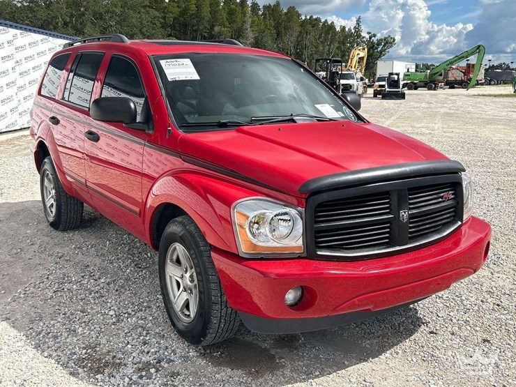 2004-dodge-durango-image-2