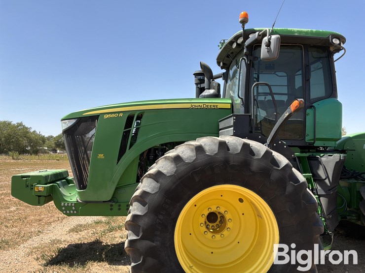 2013-john-deere-9560r-image-13