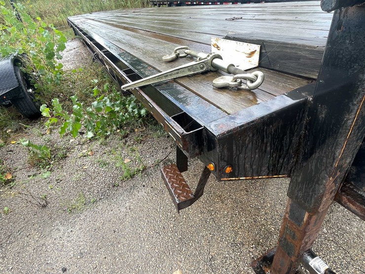 #10501-•-2016-delta-gooseneck-flatbed-(has-wi-title)-image-30