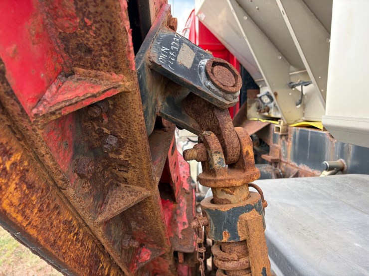 2018-western-star-4700sf-image-56