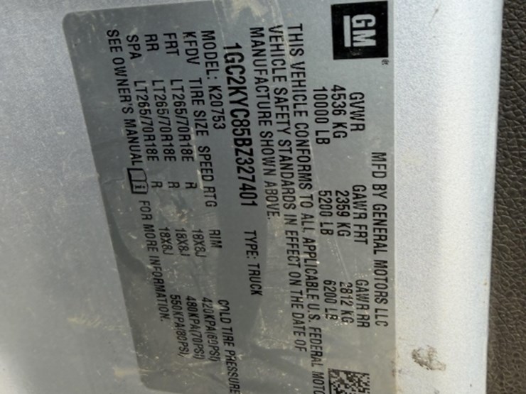 2011-chevrolet-silverado-2500-image-33