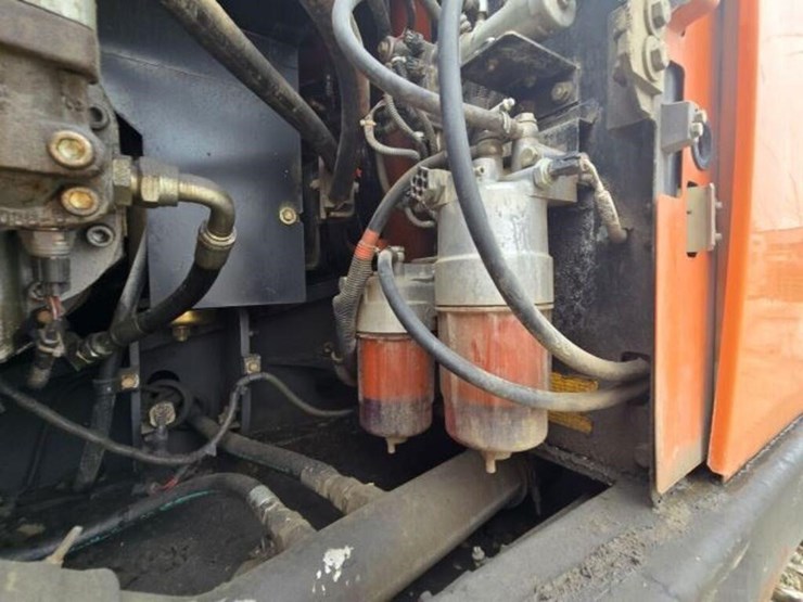2012-hitachi-zx350-lc-image-30