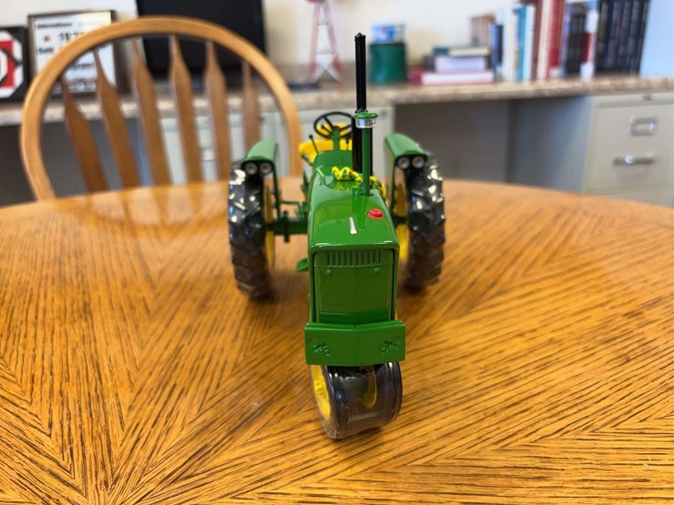 1/16-john-deere-3010-gas-precision-series-#20-image-3