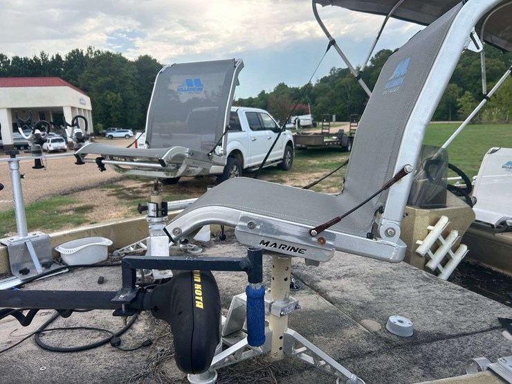 ranger-320v-bass-boat-w/2012-evinrude-250hp-&-trailer-image-14