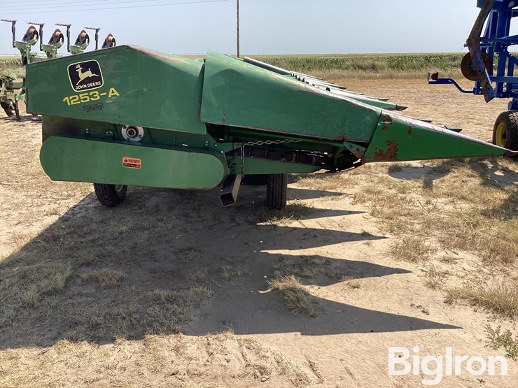 2012-john-deere-1253a-image-4