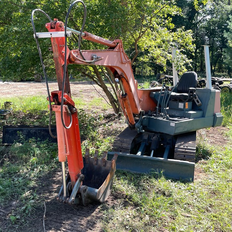 KUBOTA KH030