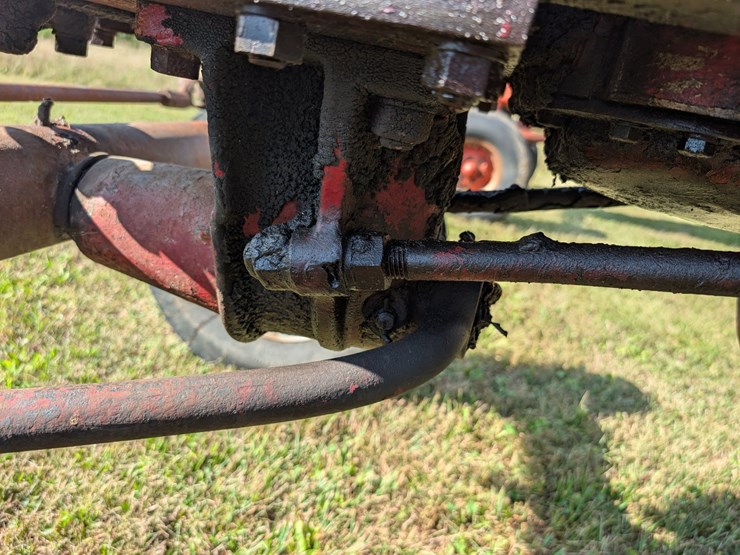 #119-•-farmall-md-image-9