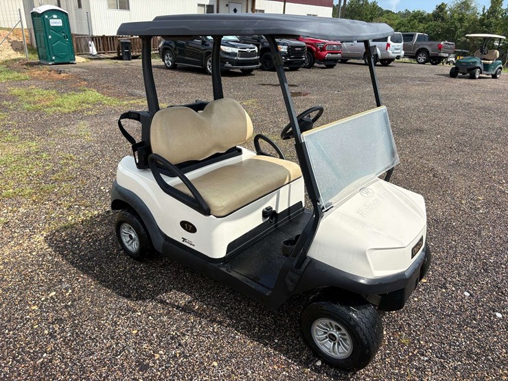 2022-club-car-li-ion-48v-electric-golf-cart-w/-charger-image-4