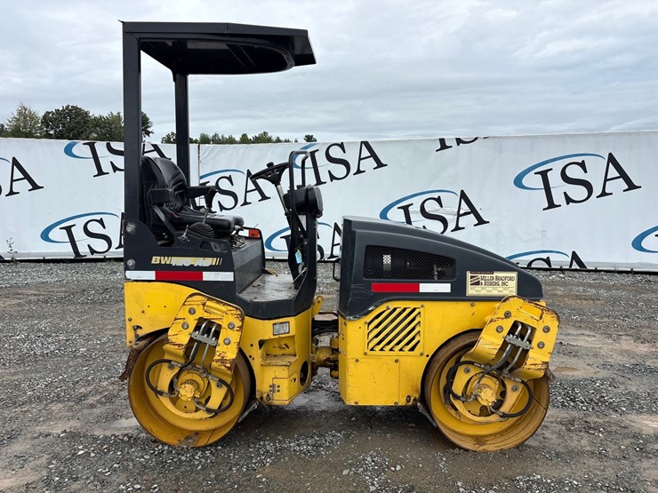 2011-bomag-bw120ad-4-image-6