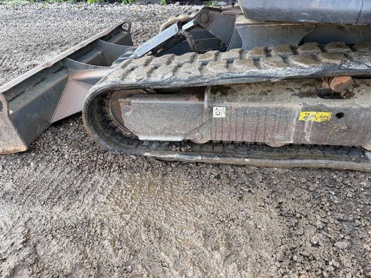 2020-bobcat-e42-image-17
