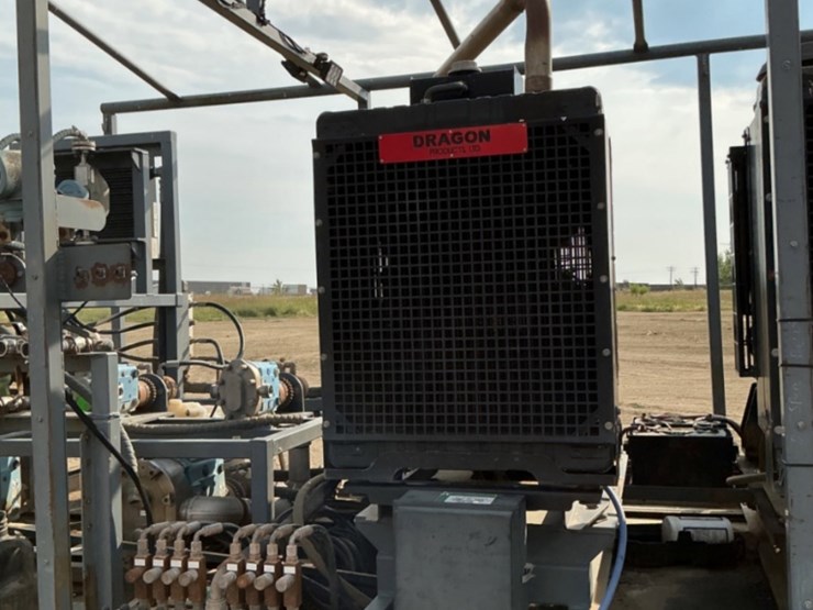 2014-john-deere-4045t-image-12
