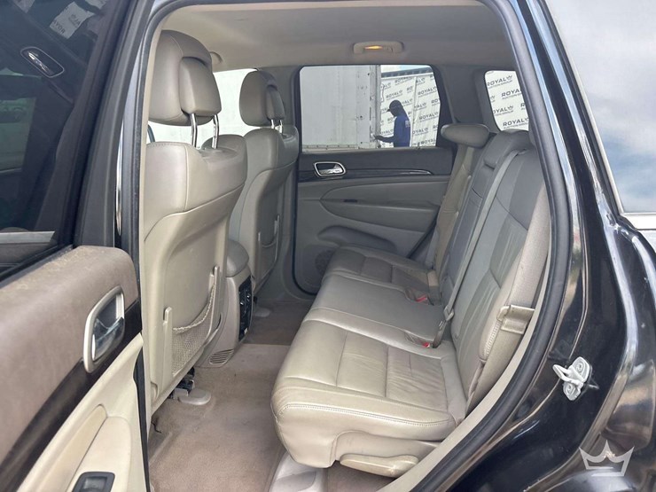 2013-jeep-grand-cherokee-image-20