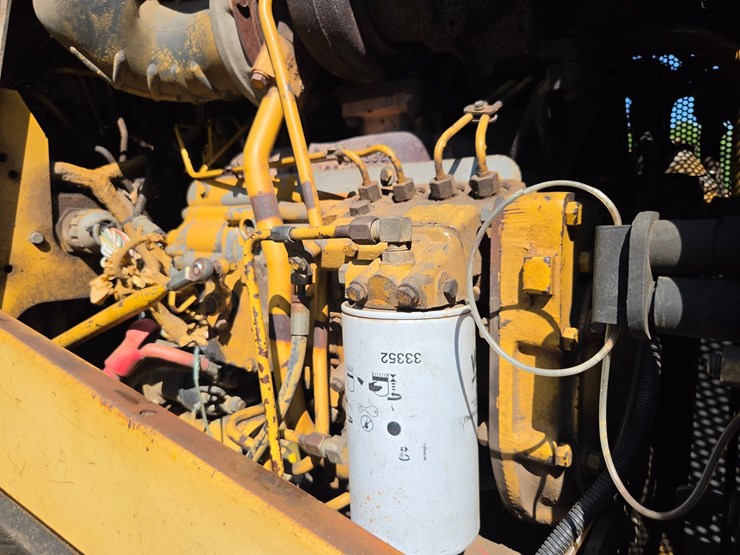 2000-caterpillar-525-image-60