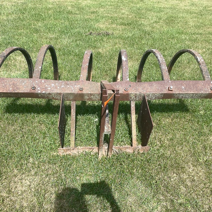 #1631 • Vintage Spring Tooth Cultivator