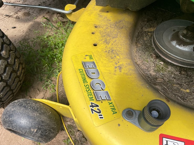 john-deere-x304-image-14