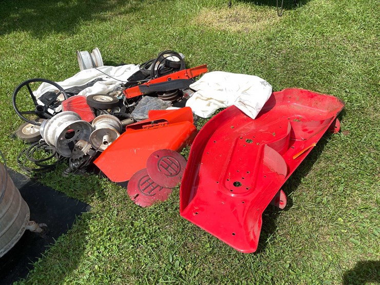 #1649-•-misc.-tractor-parts-image-3