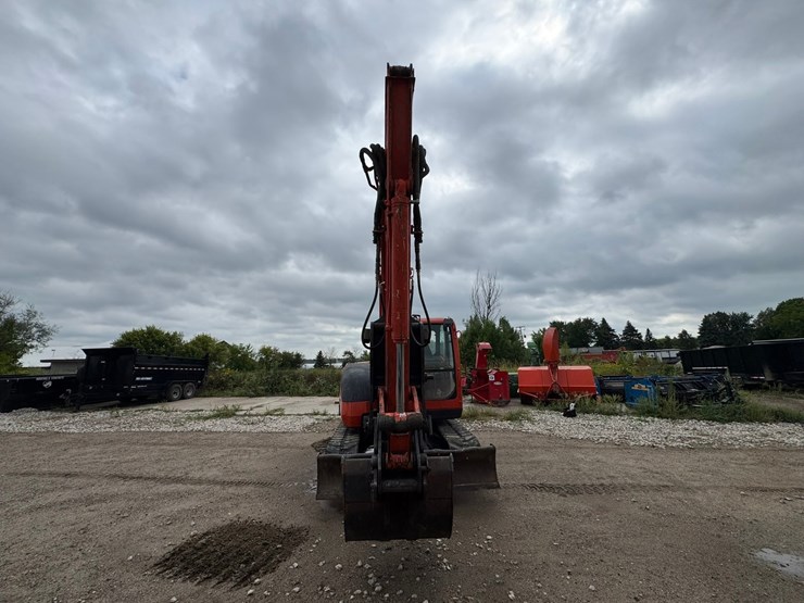 kubota-kx080-3-image-2