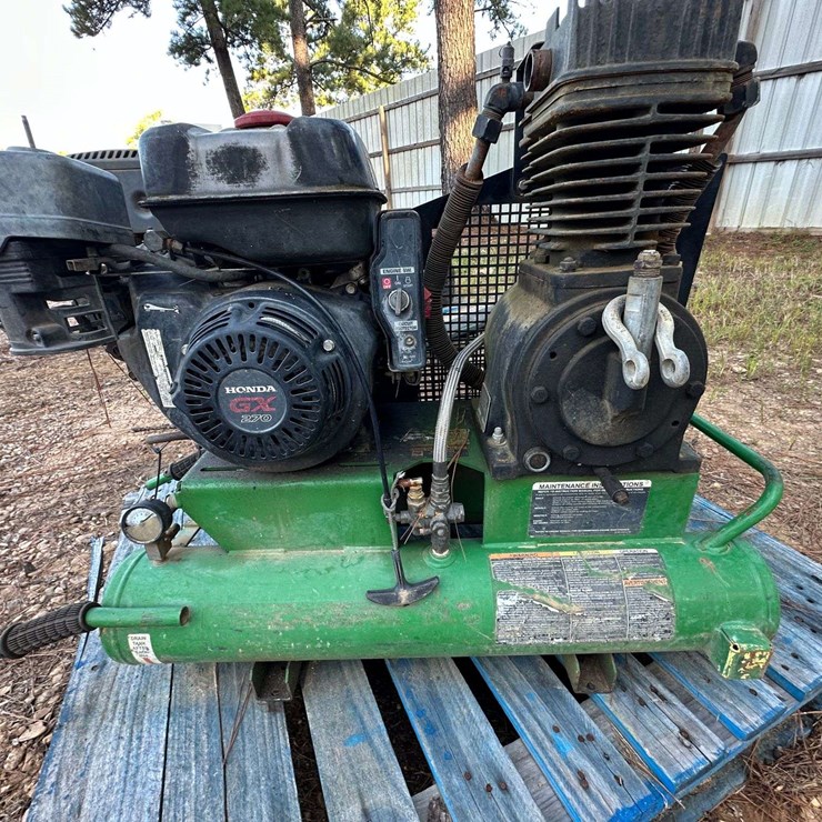 DEERE AC2-8GH