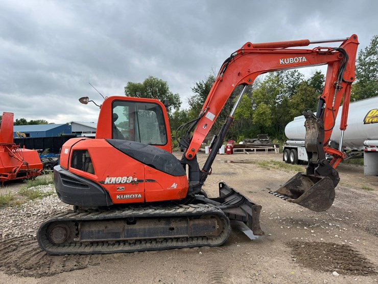 kubota-kx080-3-image-15