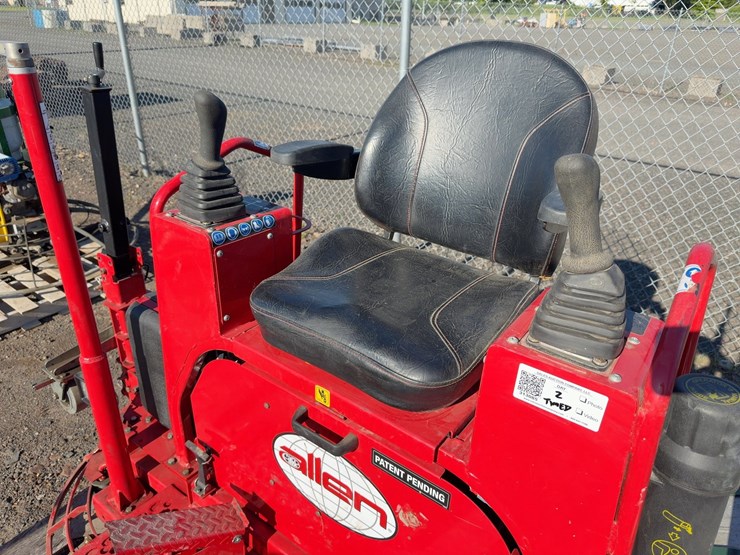 allen-rp245-ride-on-concrete-finisher-image-6