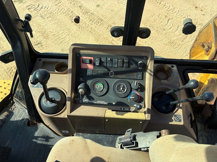 deere-310e-image-18