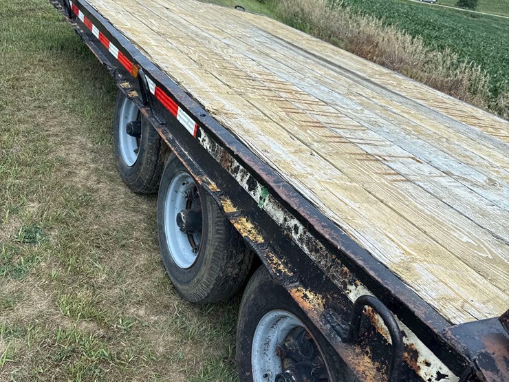 1972-fruehof-8ft-x-19ft-flatbed-equipment-trailer-image-23