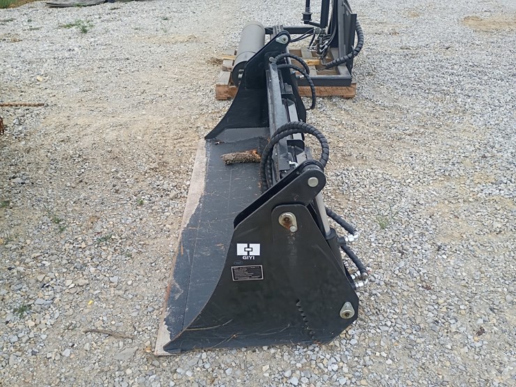 #26209-•-giyi-4-in-1-bucket-skid-steer-attachment-image-3