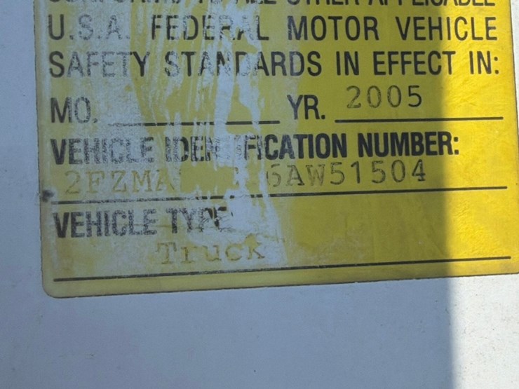 2006-caterpillar-c13-image-28