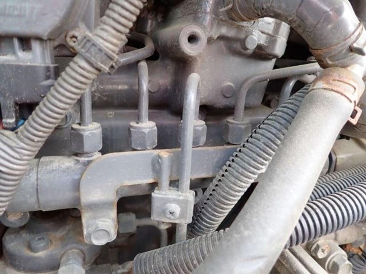 2021-kubota-m4-071-image-36