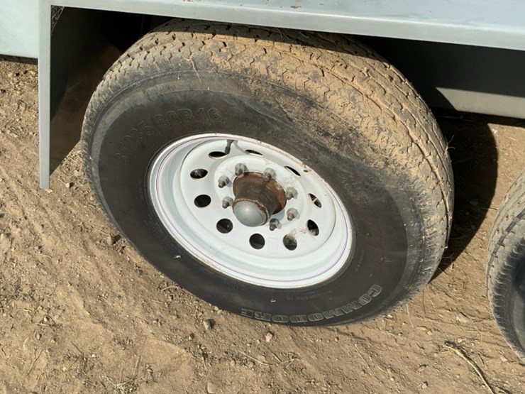 2015-john-deere-4045t-image-9