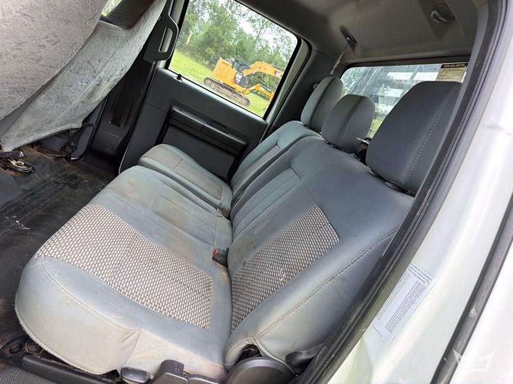 2011-ford-f650-image-22