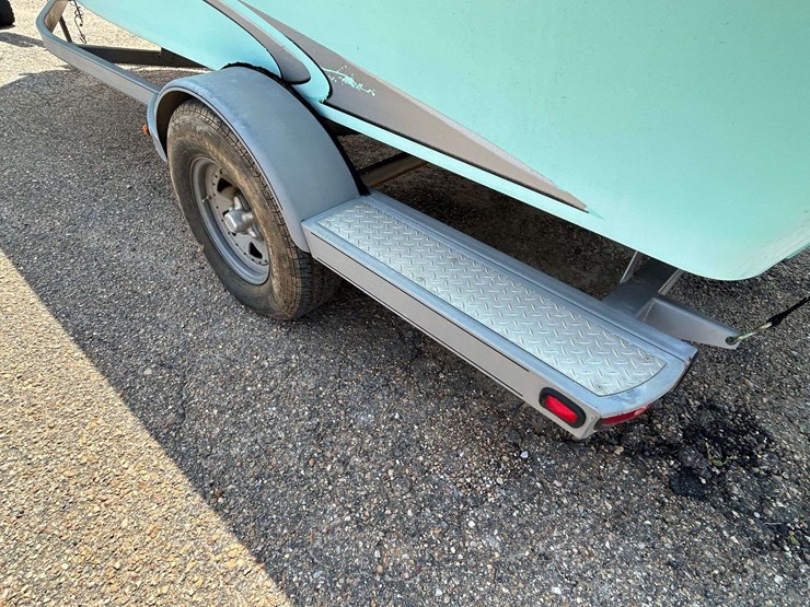 2005-kenner-v2102-cc-bay-boat-w/-mercury-125-hp-&-trailer-image-48