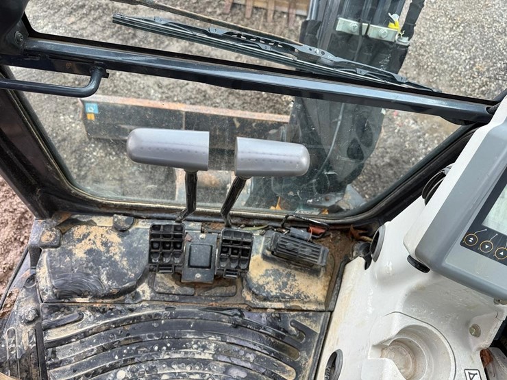deere-35g-image-18