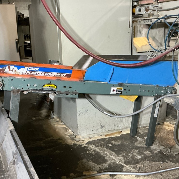 #178 • Hytrol Belt Conveyor