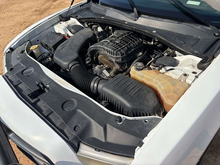 2011-dodge-charger-4-door-police-sedan-(92,087-miles)-image-27
