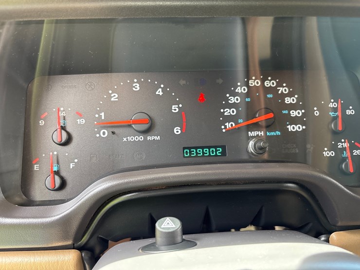 2002-jeep-wrangler-image-25