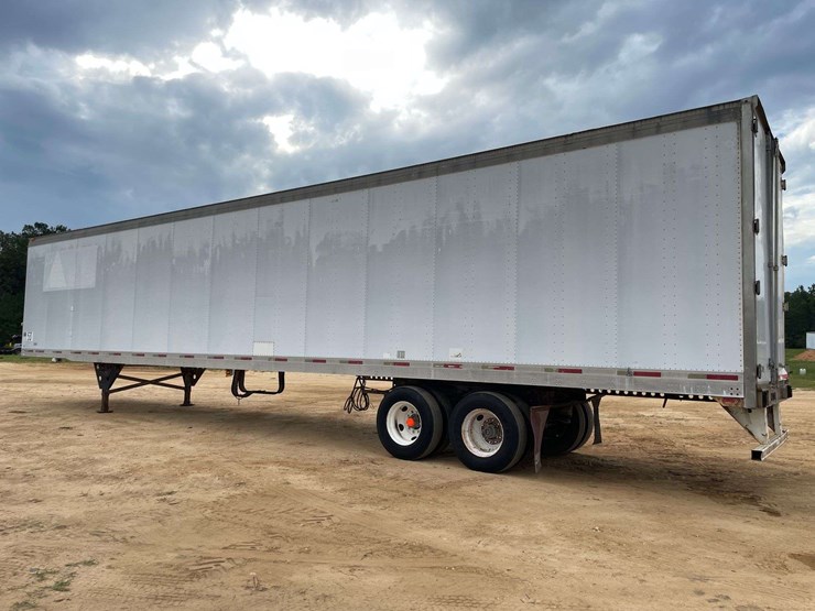 1997-utility-53'-image-2
