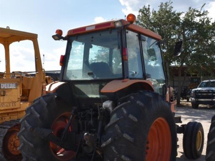 kubota-m9000-image-6