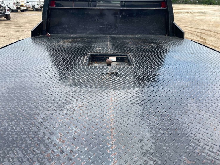 2014-ford-f350-image-15