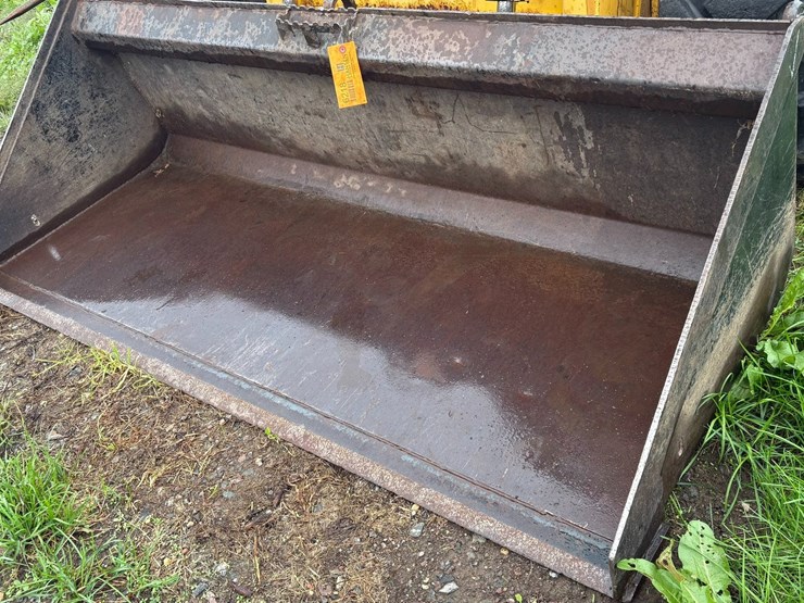 #6218-•-6'-skid-loader-bucket-image-3