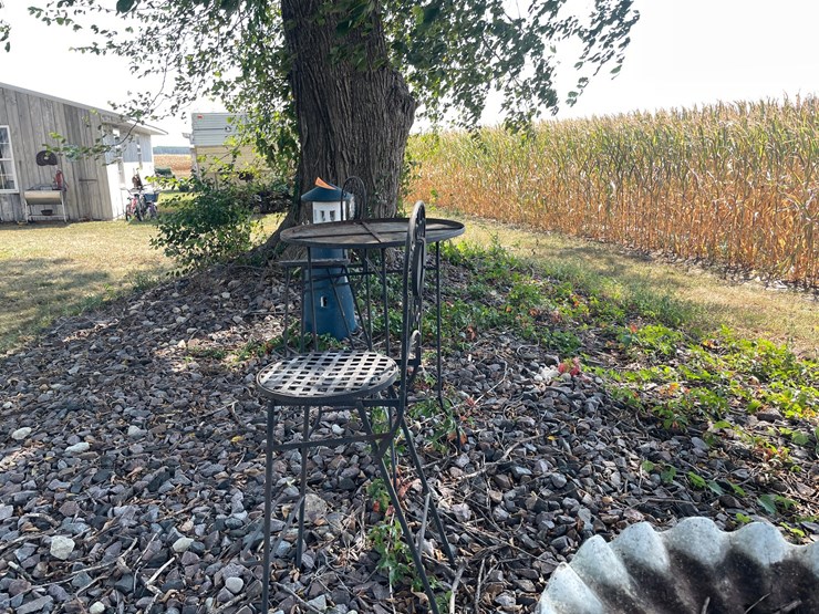 #6243-•-lawn-decorations-image-10