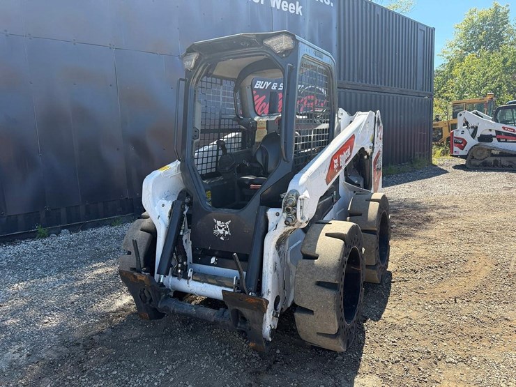 2021-bobcat-s62-image-8